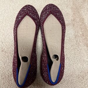 Elegant Burgundy Flats